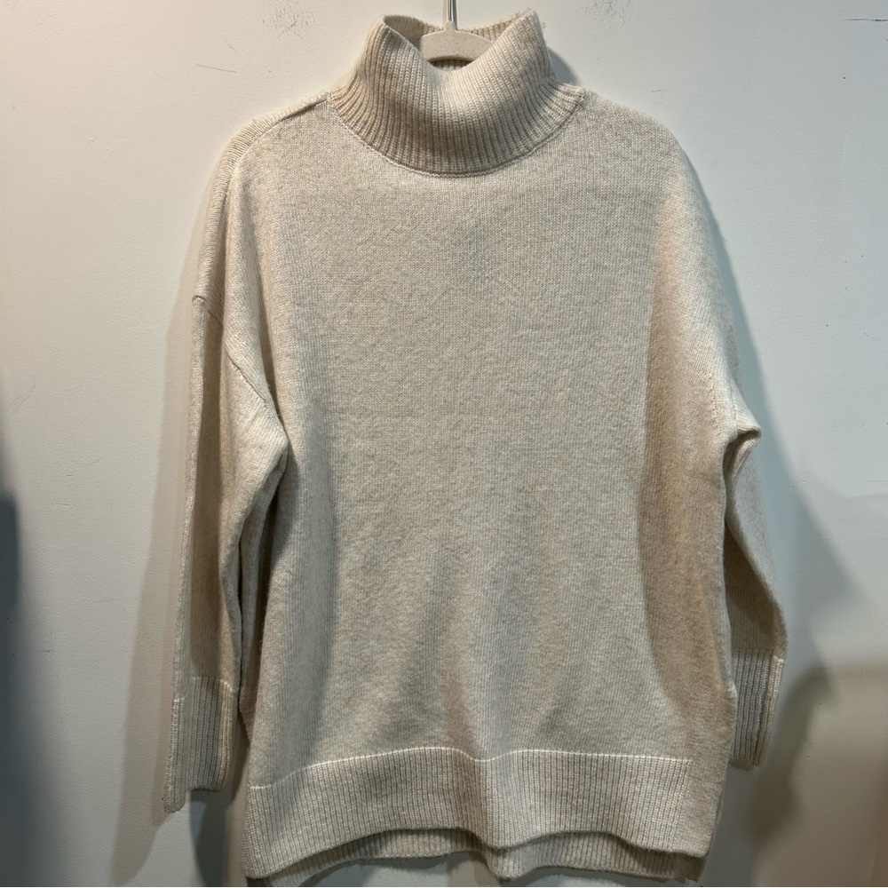 Express Ultrasoft Relaxed Mock Neck Sweater new size M